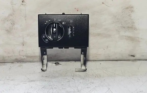 Mercedes-Benz Vito Viano W639 Light switch A6395450204