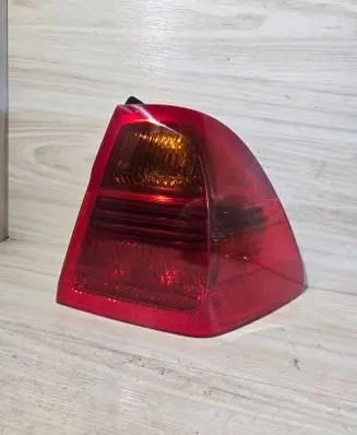 BMW 3 E90 E91 Rear/tail lights 7160062