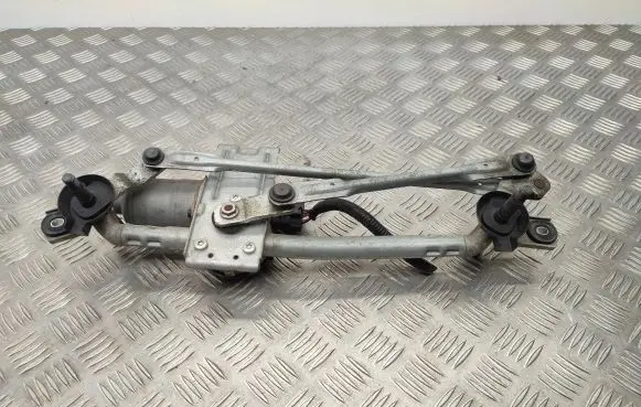 KIA Sportage Front wiper linkage and motor 98100F1900