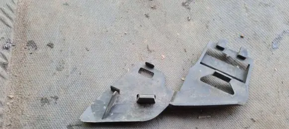 Volvo S40 Headlight/headlamp mounting bracket 30678262