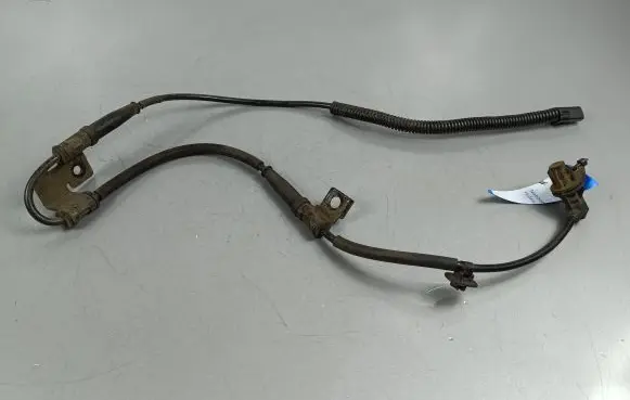Hyundai i30 ABS brake wheel speed sensor 598102L300
