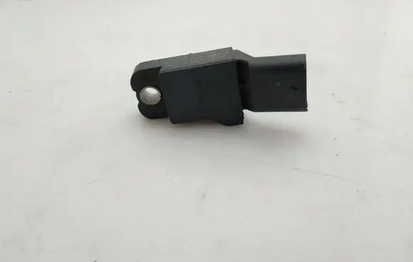 Volkswagen Golf VII Air pressure sensor 06L906051C
