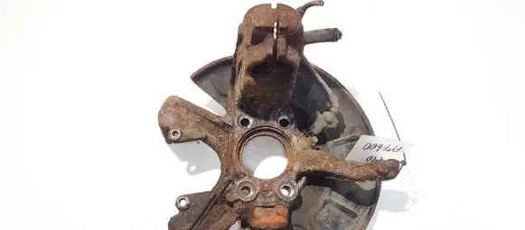 Skoda Octavia Mk2 (1Z) Front wheel hub
