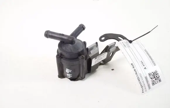 Peugeot 408 P54 Electric auxiliary coolant/water pump 9806790980
