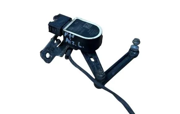 BMW 5 F10 F11 Rear air suspension level height sensor 6861351 37146861351