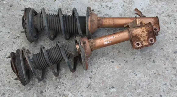 Subaru Impreza II Front shock absorber/damper