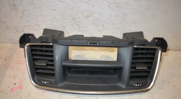Peugeot 508 Dash center air vent grill 9686457877