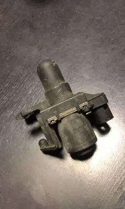 Coolant heater control valve