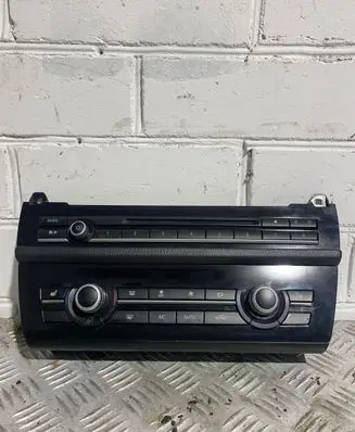 BMW 5 F10 F11 Climate control unit 9328424 0003114820 13032019