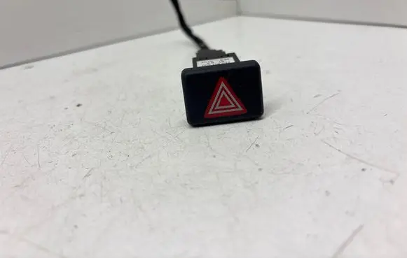 Audi A4 S4 B6 8E 8H Hazard light switch 8E0941509