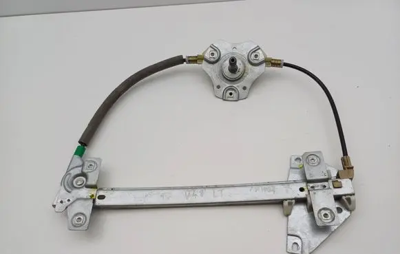 Volvo S40, V40 Rear door manual window regulator