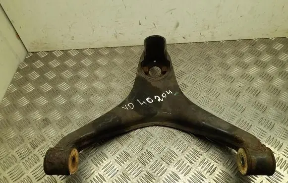 Iveco Daily 6th gen Front lower control arm/wishbone 5801564615