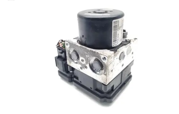 Volvo V60 ABS Pump 31329137 10.0212-0543.4 28.5262-5804.3