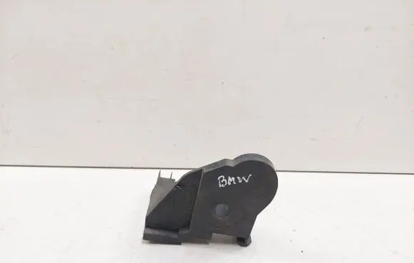 BMW 3 E46 Front bumper mounting bracket 7030620 229449 51117030620