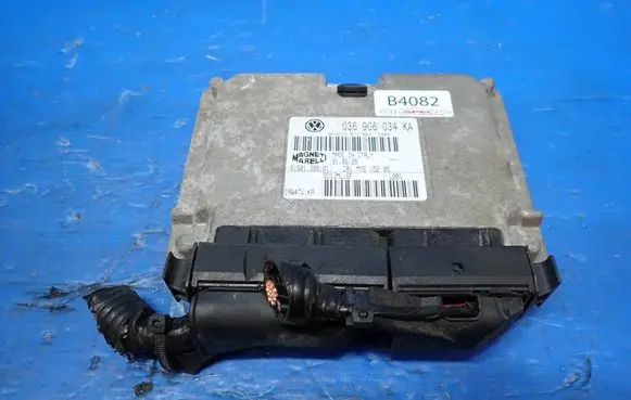 Volkswagen Polo IV 9N3 Engine control unit/module 036906034KA 6160130901 5D13ML16F
