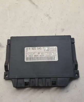 Mercedes-Benz E W211 Parking PDC control unit/module A0255457132