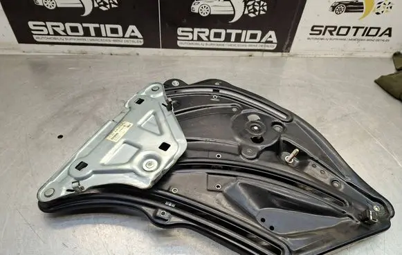 Mercedes-Benz E C207 W207 Rear door window regulator with motor A2076700103 977653102