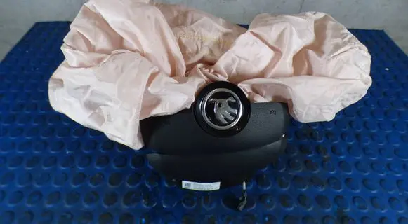 Skoda Octavia Mk3 (5E) Steering wheel airbag CART3V0880201A 3V0880201A 20171091673
