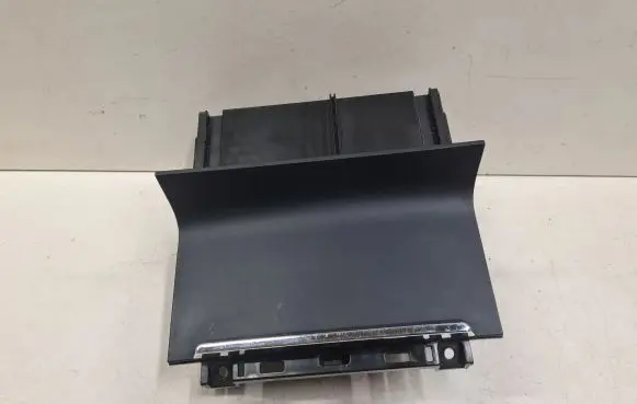 Skoda Superb B6 (3T) Ashtray (front) 3T0857962B 3T0863077B