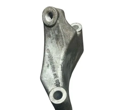 Mercedes-Benz E W211 A/C compressor mount bracket A6112340239