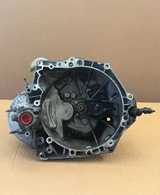 Peugeot Partner Manual 5 speed gearbox 20DP71