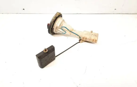 Mercedes-Benz E W210 Fuel level sensor A2105422417 221838001005