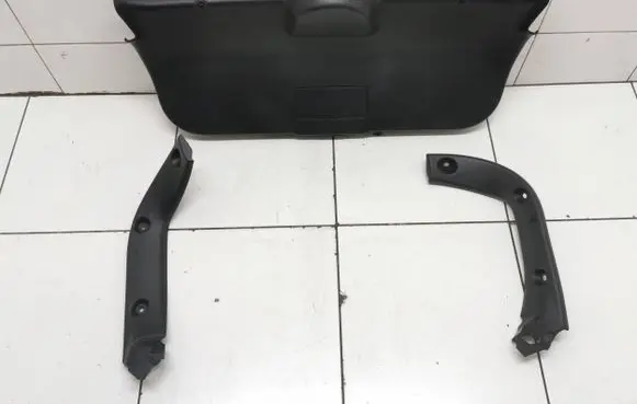 Nissan Juke I F15 Tailgate/boot cover trim set 909011kb0a 909111kb0a 909021ka2a