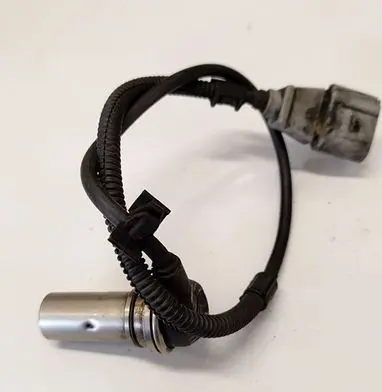 Volkswagen Golf IV Crankshaft position sensor 038907319A