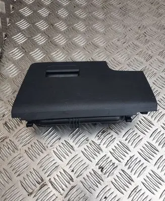 Volkswagen Golf Plus Glove box lid/cover 5M1857921E 5M1858719E
