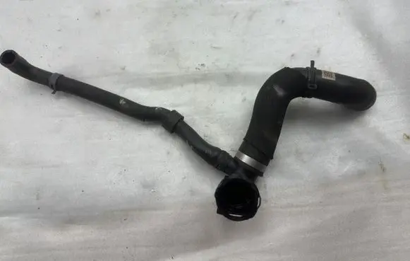 Audi A4 S4 B9 Air intake hose/pipe 8W0122101BE 8W0122101