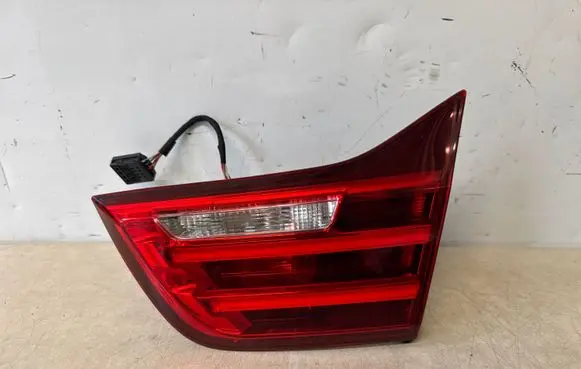 BMW 4 F32 F33 Tailgate rear/tail lights 7296102