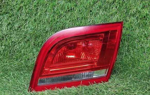 Audi A3 S3 8P Tailgate rear/tail lights 8P4945094D