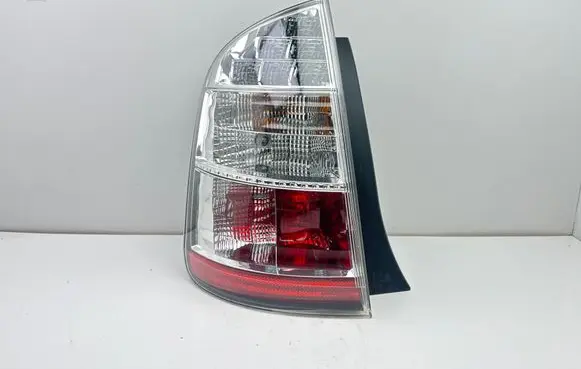 Toyota Prius (XW20) Rear/tail lights A046040