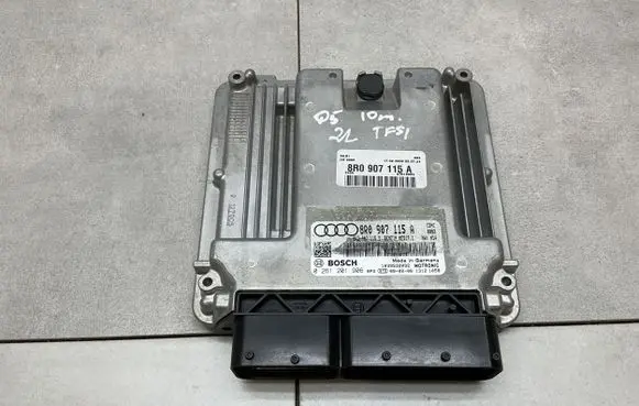 Audi Q5 SQ5 Engine control unit/module 8R0907115A