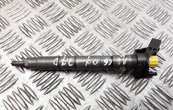 Fuel injector