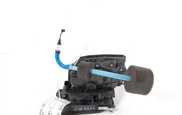 BMW X3 G01 Front door lock 9492094