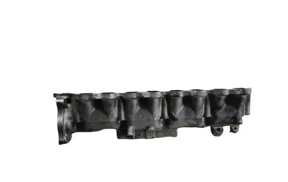 Toyota Avensis T220 Intake manifold