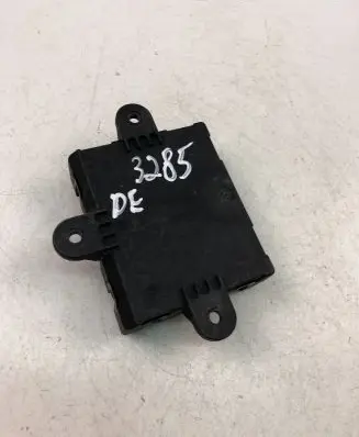 Volvo V70 Door control unit/module 9G9T14B534CC