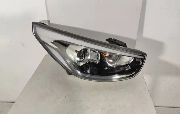 Hyundai ix35 Headlight/headlamp 921022SXXX 921022YXXX