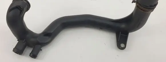 Mercedes-Benz A W169 Engine coolant pipe/hose
