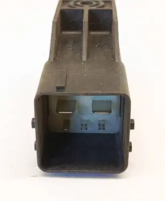 Citroen C5 Glow plug pre-heat relay 51252002 9640469680