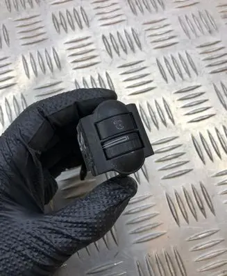 Volkswagen Golf V Headlight level height control switch 1K0941334B