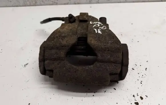 Volkswagen Transporter - Caravelle T5 Front brake caliper