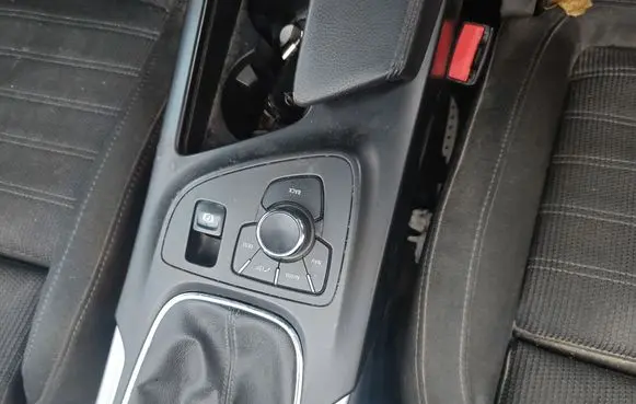 Opel Insignia A Handbrake/parking brake auto hold switch 