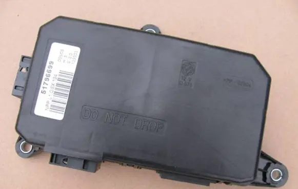 Fiat Croma Door control unit/module 51796699 139993 NPPL1GSX194