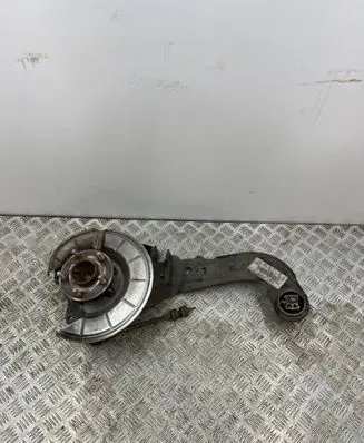 Ford Focus Rear wheel hub JX612K317AA CES7A KC42090