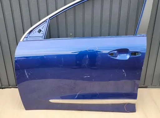 KIA Niro Front door