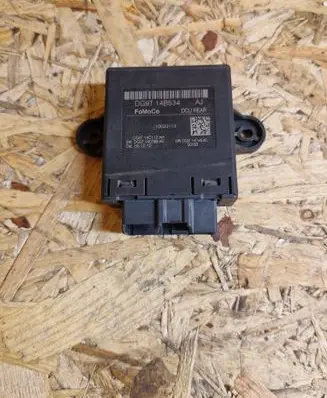 Ford Fusion II Door control unit/module DG9T14B534 10023113 DG9T14C112AH