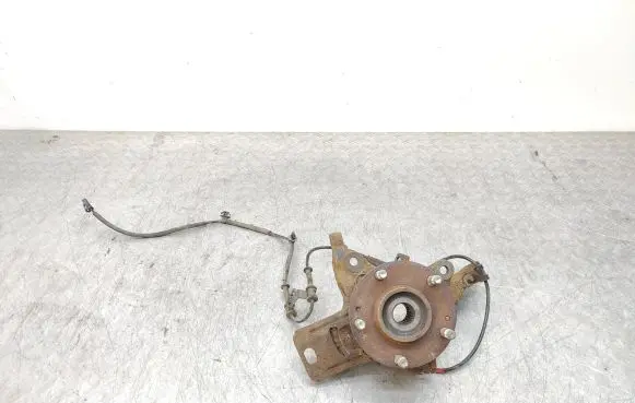 Hyundai i40 Front wheel hub spindle knuckle