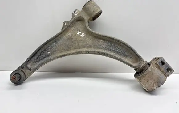 Opel Insignia A Front lower control arm/wishbone 